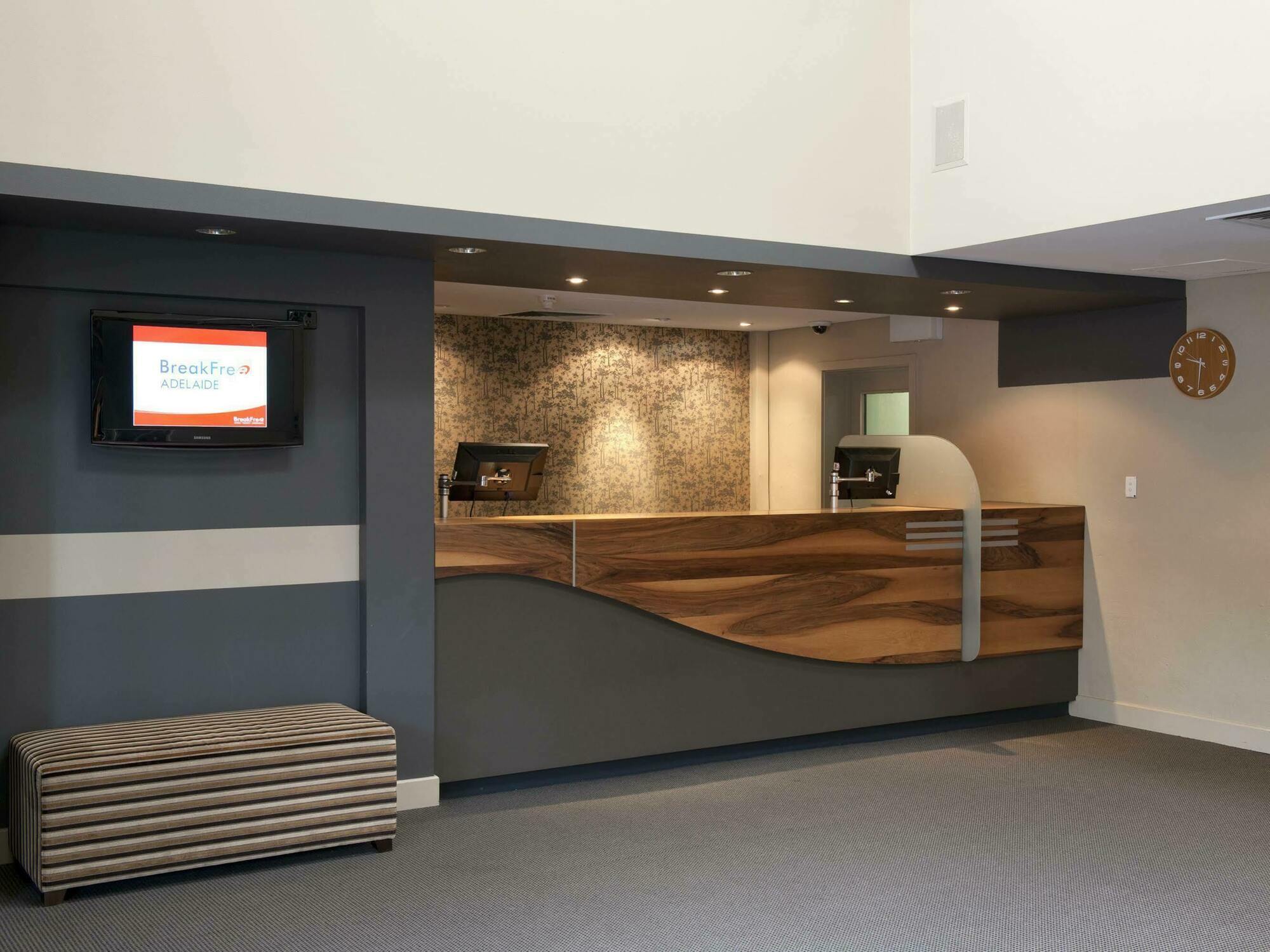 Breakfree Adelaide Aparthotel Ngoại thất bức ảnh
