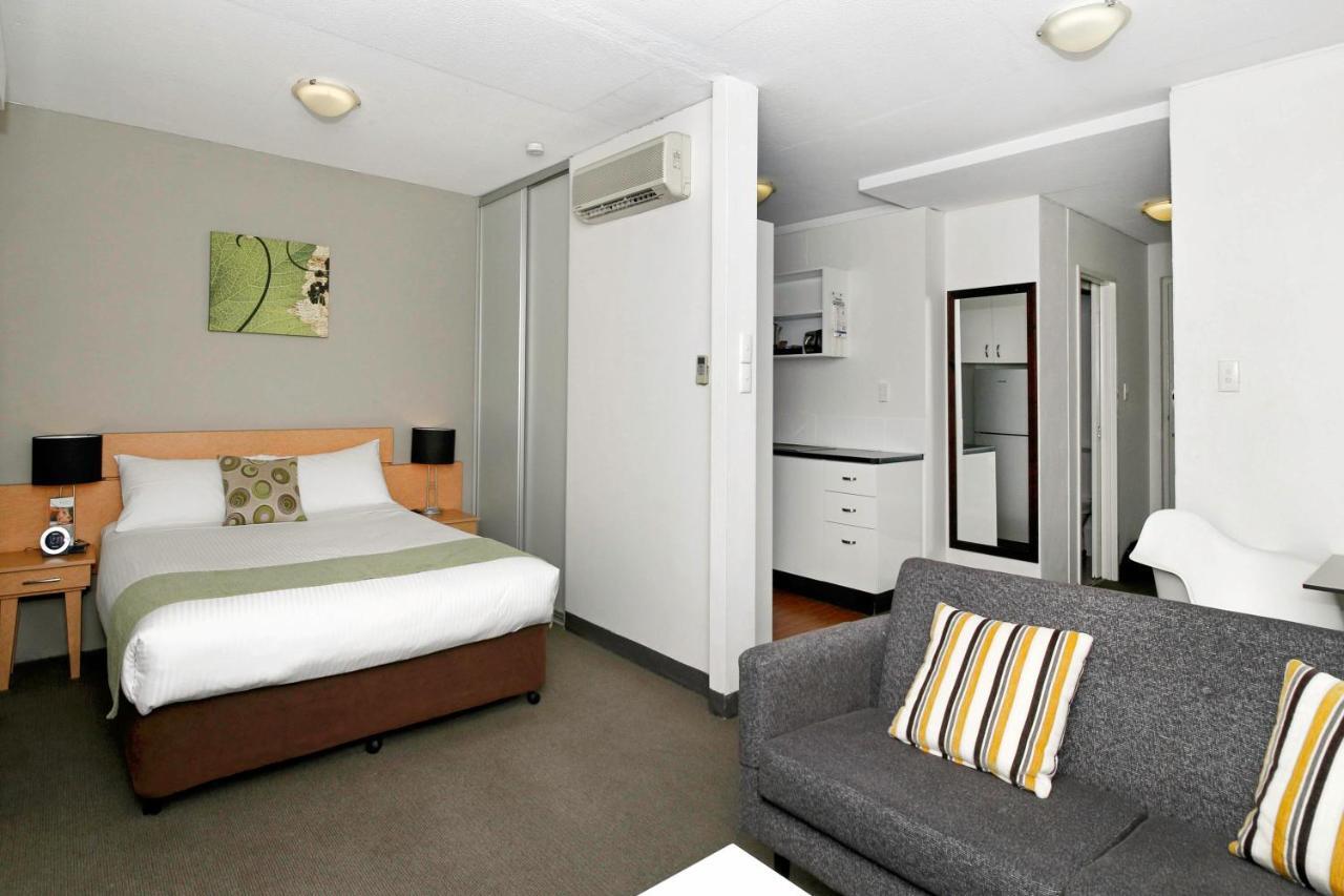Breakfree Adelaide Aparthotel Phòng bức ảnh
